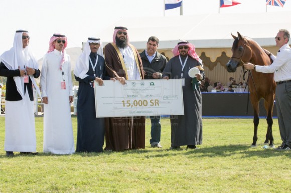 بطولة مركز الملك عبدالعزيز 001A8096