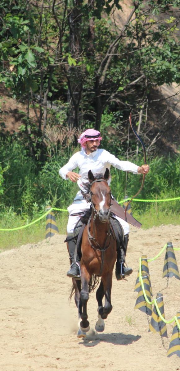 b2e74790-36a2-4e6f-b56d-f2516020f437