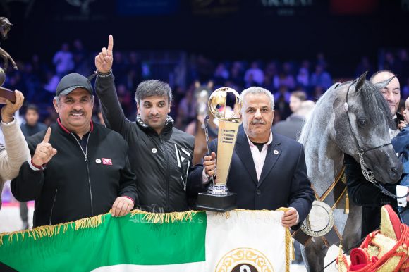 إي كي اس فراج (ابن فريد x إي كي اس بنت حلوة) مربط الخشاب – الكويت