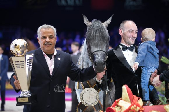 إي كي اس فراج (ابن فريد x إي كي اس بنت حلوة) مربط الخشاب – الكويت