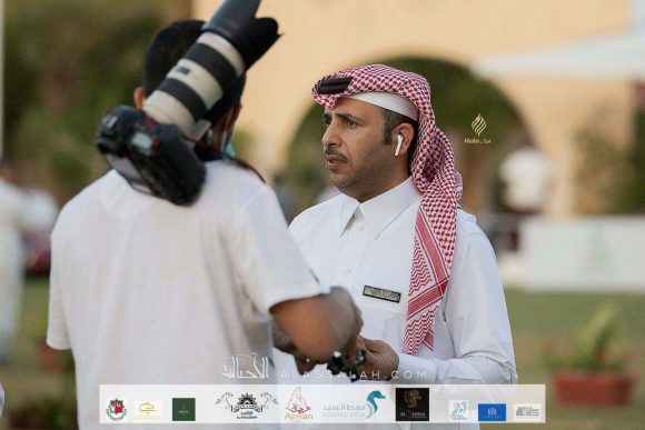 087e613e-65b7-4cbe-bbc1-59d69ab751d3