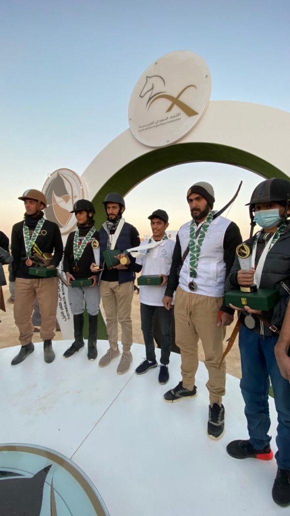 76024566-e488-45b8-978e-69d660509245