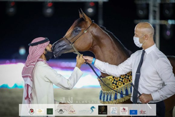 منير كي اتش (اف ايه الرشيمx بيالينا) لسعود سلطان الحبسي