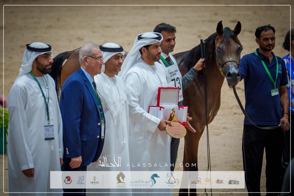 الأريام حربة ( اس ام ايه ماجيك وان x الأريام حمراء) الشيخ خليفة بن طحنون آل نهيان- الإمارات.