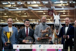 “ع ج كايا” لمربط عجمان تتربع على عرش الجمال العالمي في باريس 2024