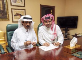 الرابطة العربية لمصوري الخيل توقع أولى اتفاقيتها مع مركز الملك عبدالعزيز للإشراف الفوتغرافي على «كأس المنتجين»