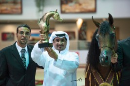 المعود، يشرق بذهبية في عاصمة السياحة العربية الشارقة