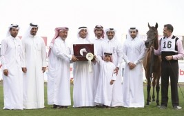 انطلاقة مميزة لبطولة جمال الخيل الثالثة للأهالي بقطر