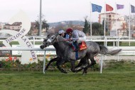 مربط عذبة يفتتح موسم السرعة بإنجاز جديد