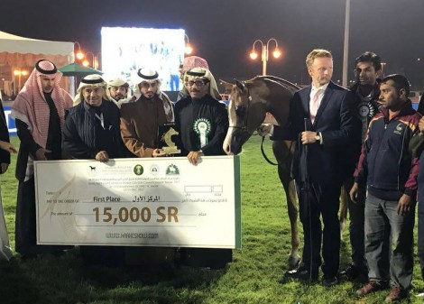 «المعود» يحقق أعلى درجات اليوم الأول بـ «فنيس» في بطولة مركز الملك عبدالعزيز الدولية 2017 – نتائج فئات اليوم الأول