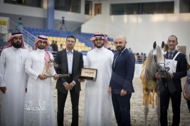 «السيد» يتألق بـ الوردة البيضاء «إيرا» و «إيدن سي» و «ماهر السيد» ذهب وفضة وبرونز  في (الشارقة الدولي) التاسع عشر