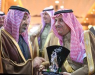 الاتحاد الدولي لسباقت الخيل العربية “افهار” يكرم الأمير خالد بن سلطان