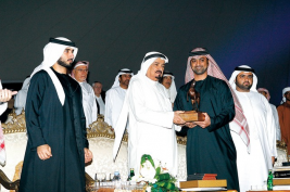 حاكم عجمان يشهد الحفل الختامي لفعاليات الدورة العاشرة لبطولة “جمال الخيل العربي”