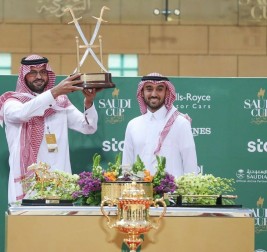 “طلاب الخالدية” يتوج بلقب سباق عبيه للخيول العربية