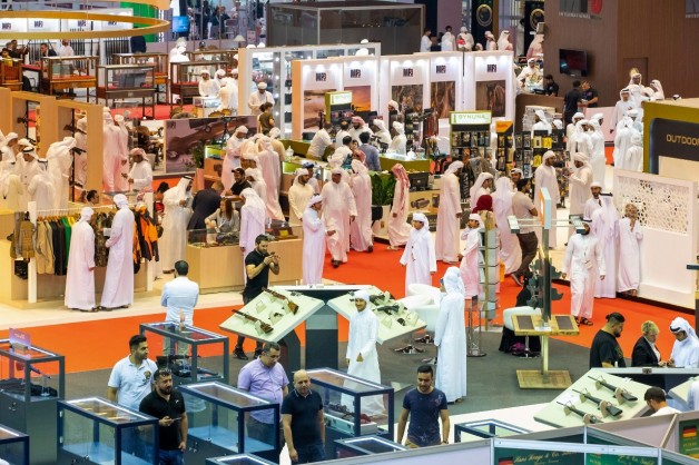 تأجيل الدورة الـ 18 لمعرض أبوظبي للصيد والفروسية الى سبتمبر 2021