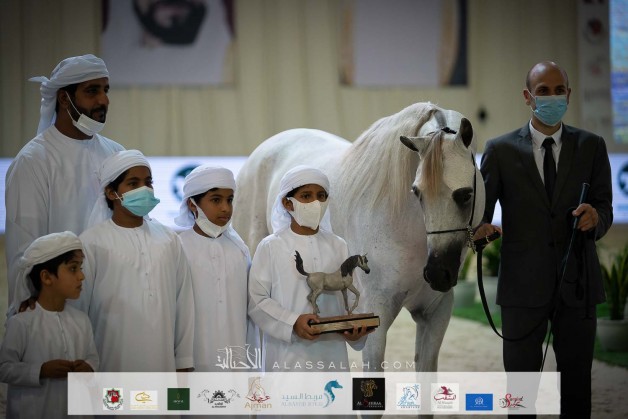 صور مقتطفة لليوم الختامي من بطولة الإمارات الوطنية  2021 لجمال الخيول العربية