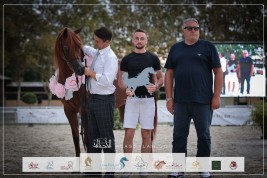 فضية وبرونزية لمربط دبي في بطولة فيتشي الدولية لعروض الخيل العربية 2023