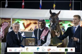 “حامد صارم” يتوج بجائزة الواهو 2022