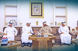 زايد بن حمد يستعرض مع فالح النصر ترتيبات انطلاق جولة الجياد العربية حول العالم